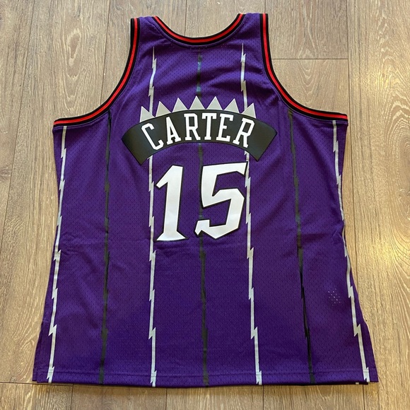 Authentic Purple Throwback Vince Carter Raptors Jersey - Picture 4 of 5